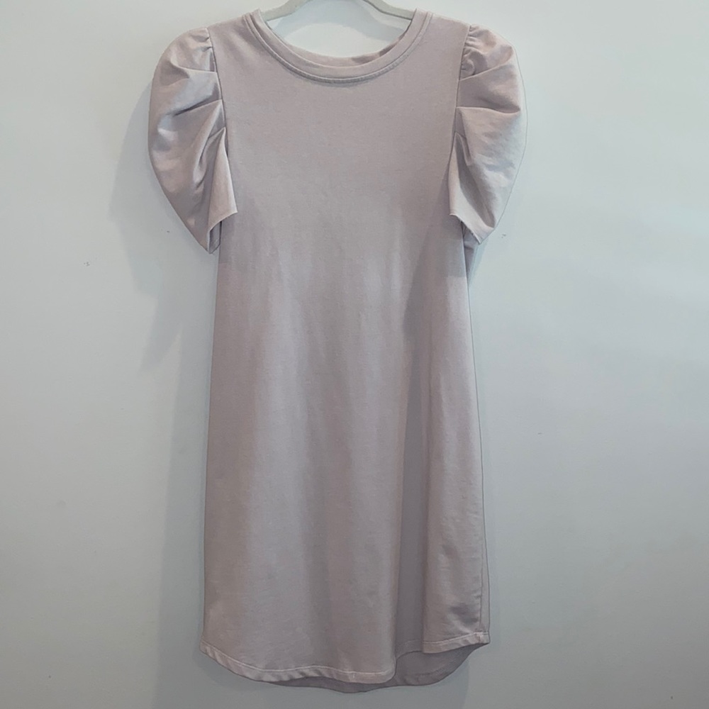 NWT gray tshirt dress with puff sleeves
